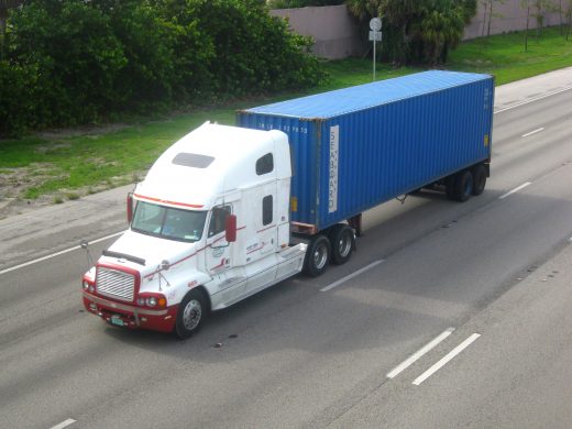 Intermodal_Transport_by_Truck