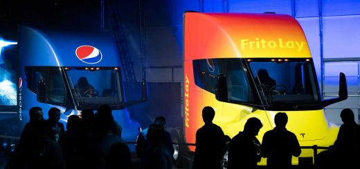 Tesla Semi Delivery Event - PepsiCo + Frito Lay