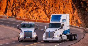 Kenworth T680 and Peterbilt 579 Hydrogen Fuel Cell Trucks at Pike Peak CO