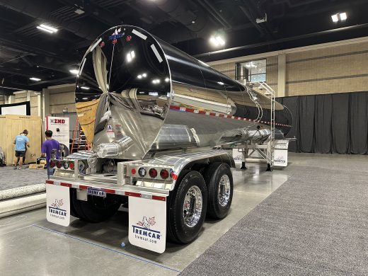 Tremcar Food-Grade Tanker. The 6700 USG milk transports & food grade tanks for juice, wine, oil.