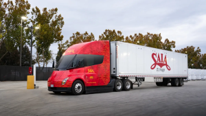 EV Hazmat Transport Risks: 7 Key Questions in PHMSAโs Federal Review 4 Saiaโs Tesla Semi Truck Pilot