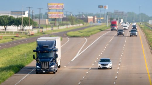Aurora’s self-driving trucks hit the road in Texas (credit: Aurora)