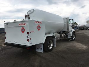 Tremcar Pacific Truck Tank Acquisition: 9 Powerful Signals for Western Expansion and Implications for Tank Fleets 8 Tremcar propane TC-331 cargo tank truck shown in side view