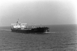 Iran Oil and Gas Turbulent Truth: A Definitive Look at 9 Turning Points in U.S. Strategy 20 Starboard bow view of the reflagged Kuwaiti supertanker BRIDGETON underway during Operation Earnest Will.