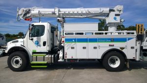 Renewable Diesel Mandate Reality Check: 7 Critical Pressures Facing U.S. Fuel Markets 16 Florida Power & Light utility fleet truck marked as a biodiesel vehicle parked outdoors under a blue sky.