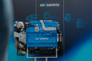 Toyota Hydrogen Trucks: 7 Powerful Signals Behind a Promising but Cautious Freight Strategy 3 Cellcentric BZA375 heavy-duty fuel-cell system displayed with industrial components and truck application graphics