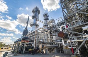Renewable Diesel Mandate Reality Check: 7 Critical Pressures Facing U.S. Fuel Markets 13 Industrial processing units, towers, piping, and refinery equipment at a renewable diesel production facility.